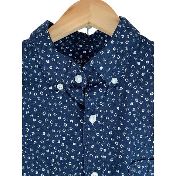 J. Crew Flex Washed Size M Slim Navy Blue Long Sleeve Floral Button Up Shirt - Picture 3 of 8